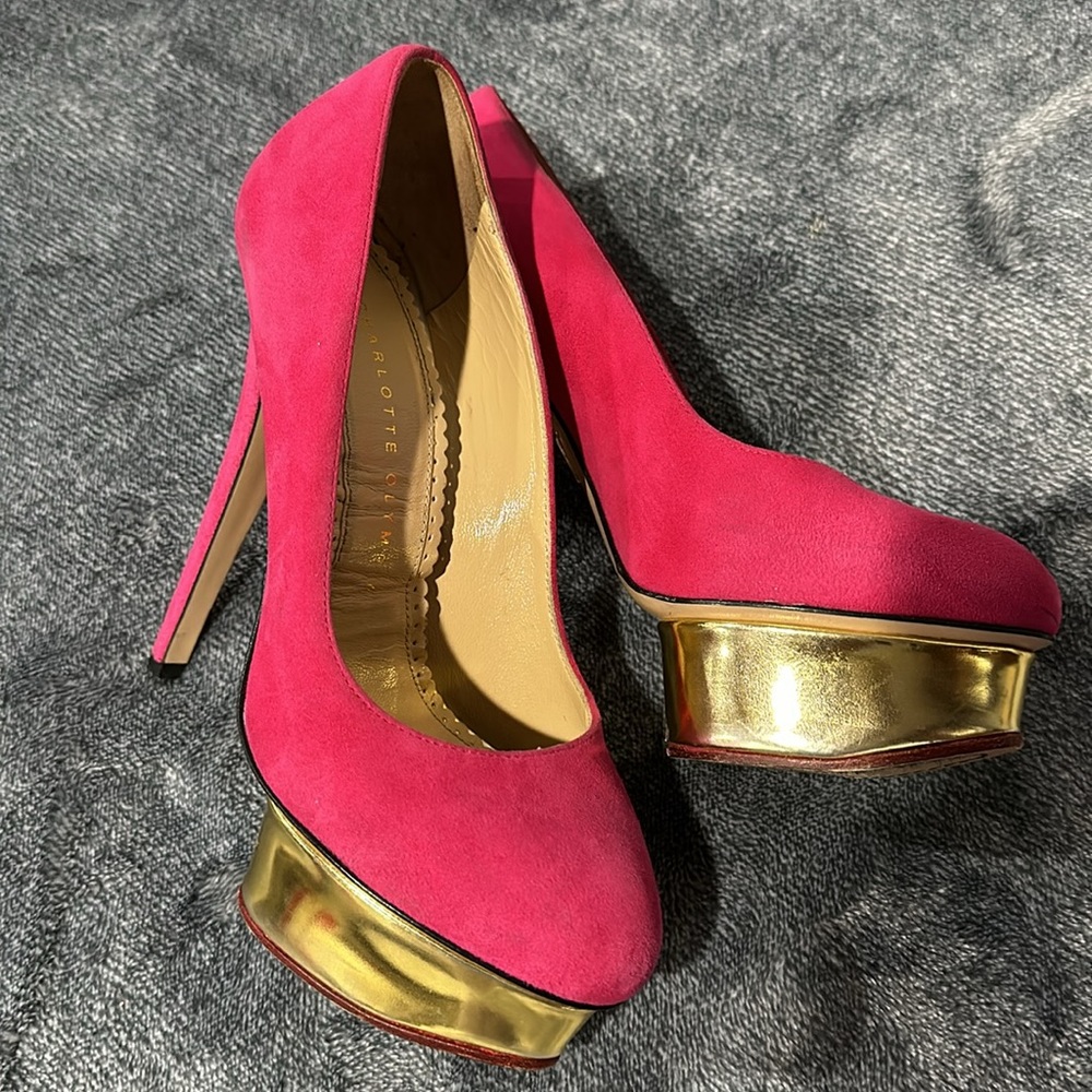 Charlotte Olympia Shoes Size 37 Pink and Gold